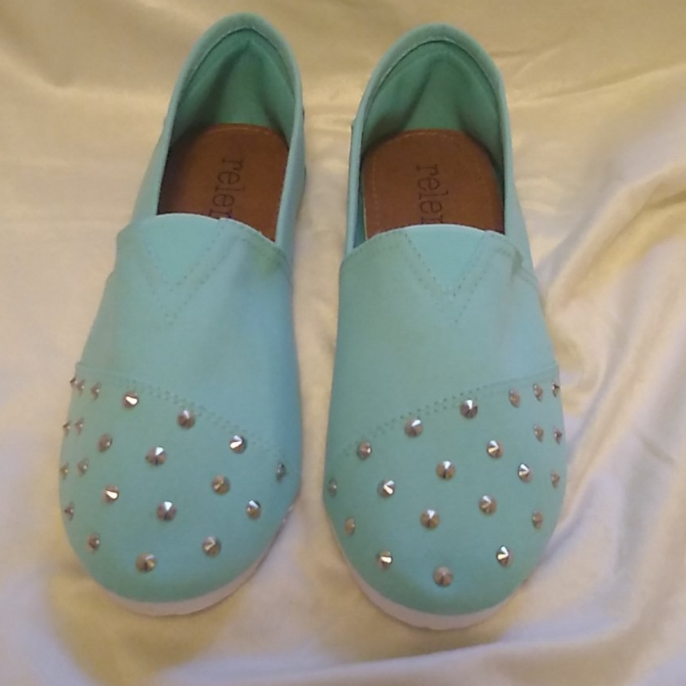 Relent Beverly mint green women's shoes size 10